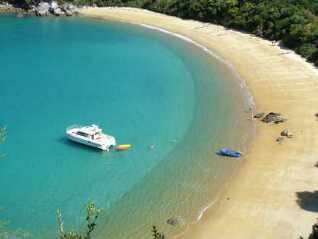 luxury eco-lodge abel tasman-nelson region - boats